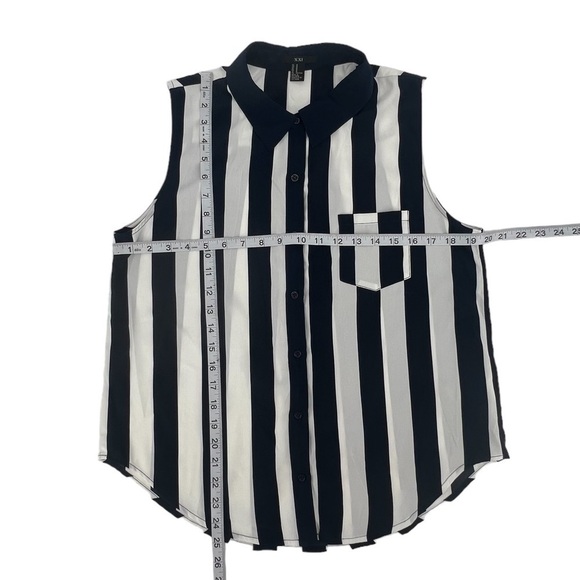 XXI Blue White Striped Sleeveless Pointed Collar V-Neck Blouse Size Med Women’s - Picture 4 of 5